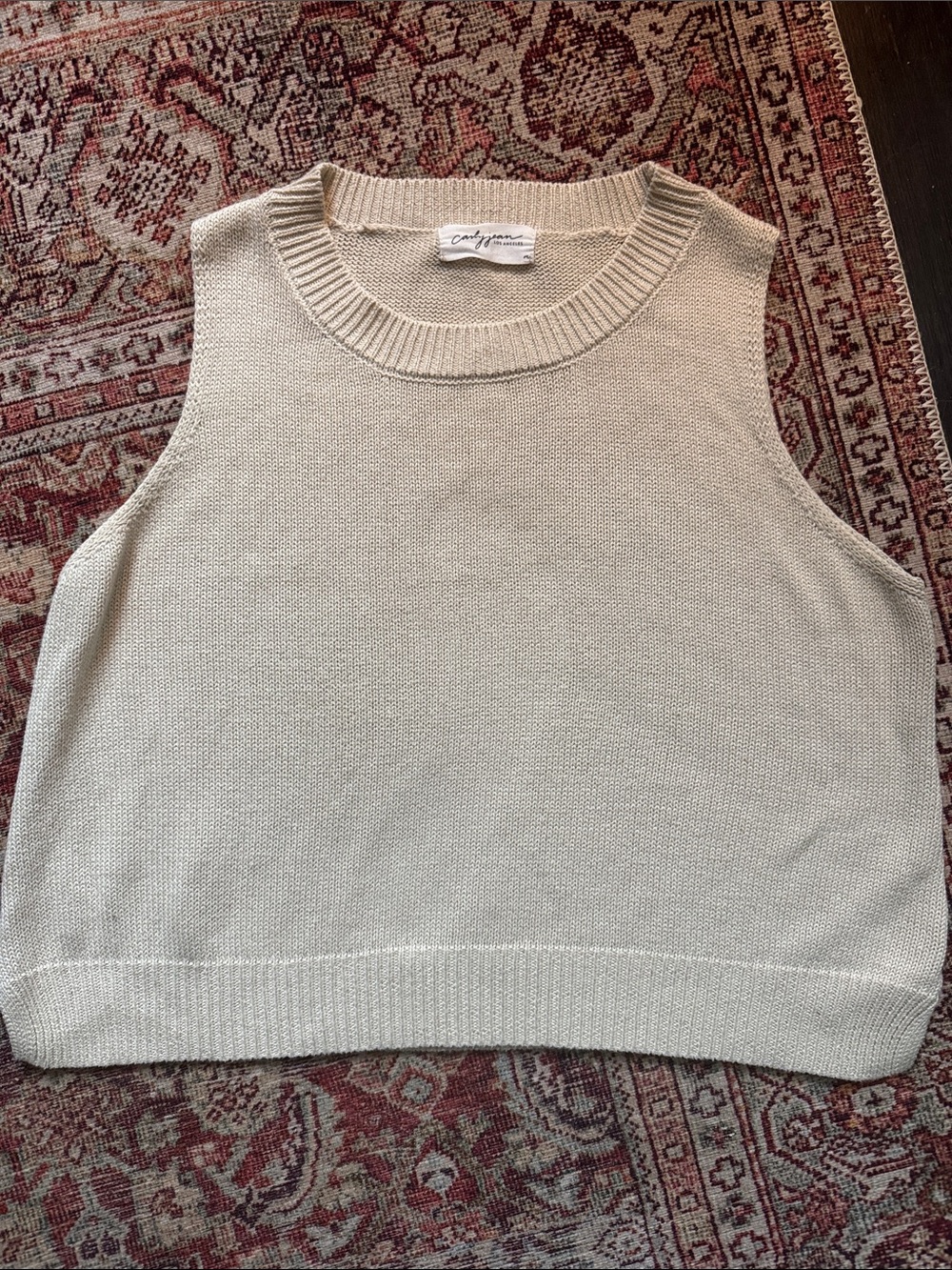 Carly Jean LA Cozy Crop (M) Sleeveless Knit Sweater - Cream